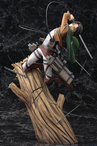 [Kotobukiya] Attack On Titan: Levi Ackerman ARTFX J 1/8 Renewal Package Ver. (Reissue)