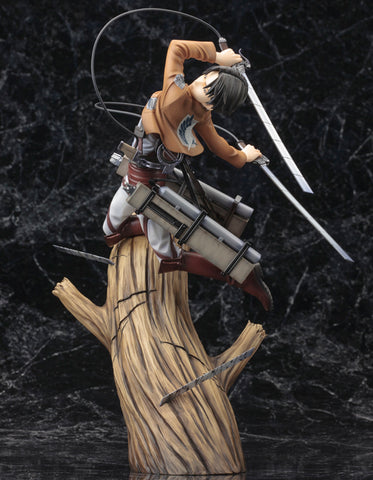 [Kotobukiya] Attack On Titan: Levi Ackerman ARTFX J 1/8 Renewal Package Ver. (Reissue)