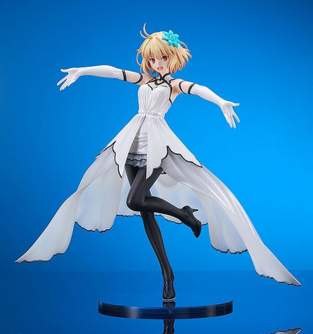 [Good Smile Company] Tsukihime - A Piece of Blue Glass Moon: Arcueid Brunestud - Dresscode: Clad in glaciers