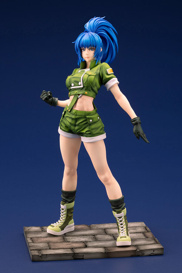 [Kotobukiya] Bishoujo Statue: The King of Fighters 97 - Leona Heidern 1/7