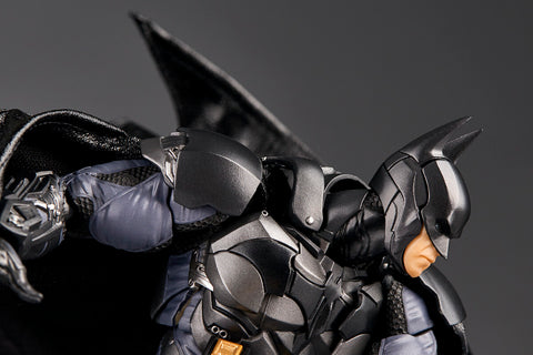 [Kaiyodo] Amazing Yamaguchi/ Revoltech: Batman Arkham Knight - Batman - Arkham Knight Ver. (Limited + Bonus)