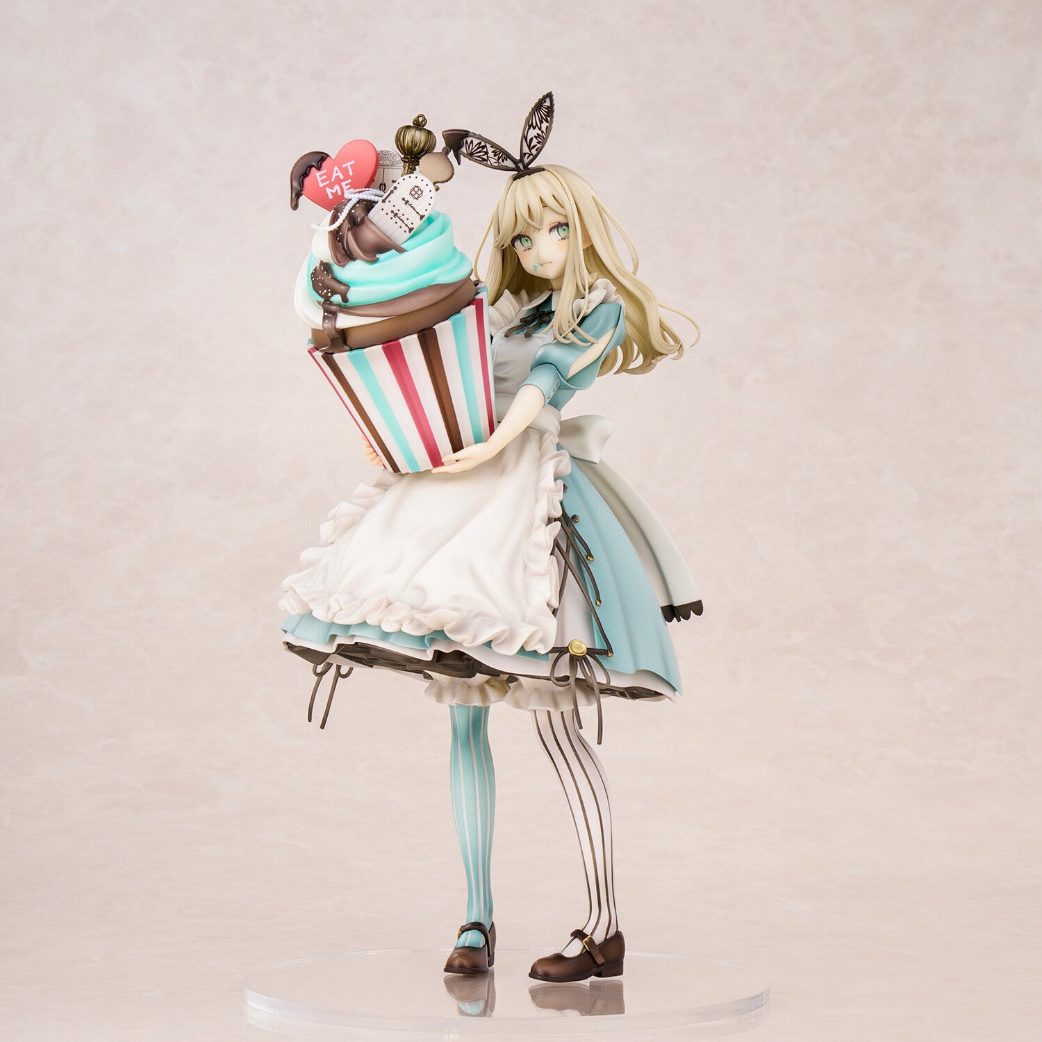 [Union Creative] Alice in Wonderland: Alice