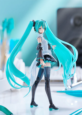 [Max Factory] Plamatea: Vocaloid - Hatsune Miku Happy 16th Birthday Ver. (Limited Edition)