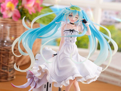 [Wonderful Works] Good Smile Racing: Hatsune Miku - 1/7 (2021 Vacation Style Ver.)