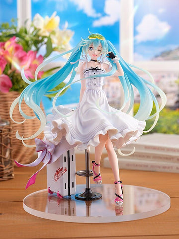 [Wonderful Works] Good Smile Racing: Hatsune Miku - 1/7 (2021 Vacation Style Ver.)