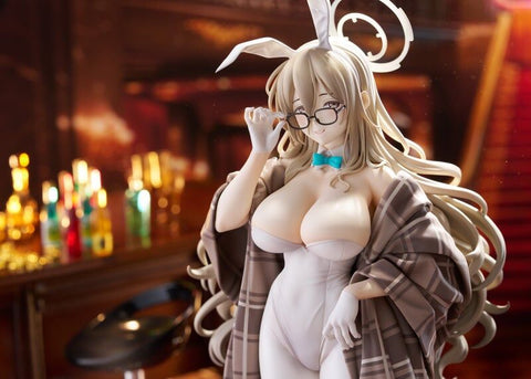 [Max Factory] Blue Archive: Akane Murokasa 1/7 - Bunny Girl Ver.