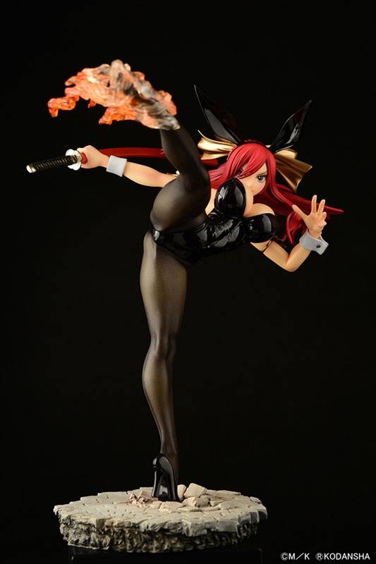 [Orca Toys] FAIRY TAIL: Erza Scarlet 1/6 - High Kick ver., Black Bunny