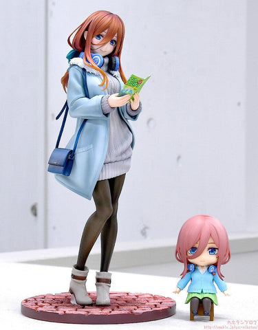 The Quintessential Quintuplets Miku Nakano Date Style Version 1:6