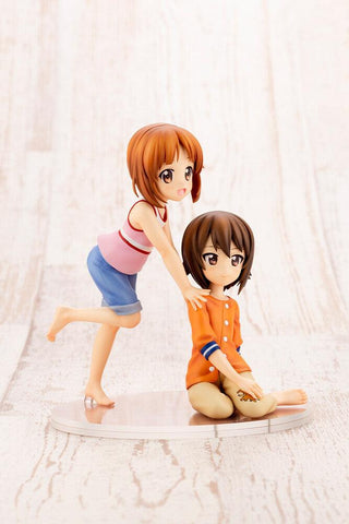 [Kotobukiya] Figure Dou: Girls und Panzer - Nishizumi Maho & Nishizumi Miho 1/7 (10 Years Memory ver.) DX LIMITED EDITION