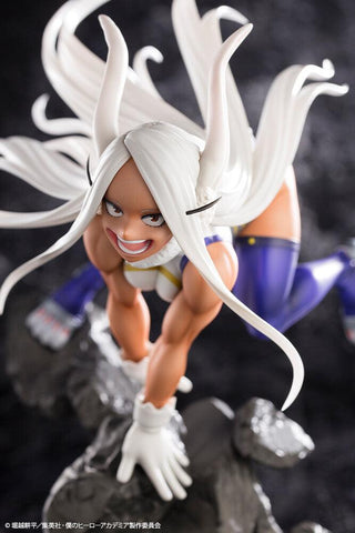 [Kotobukiya] ARTFX J: Boku no Hero Academia - Mirko 1/8