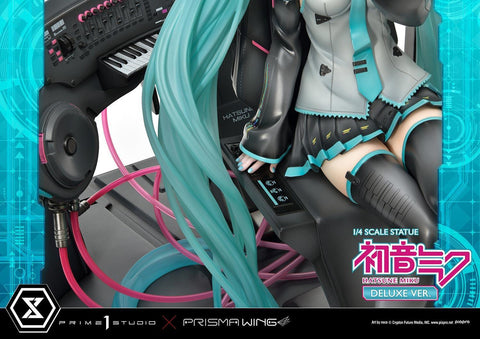 [Prime 1 Studio] Prisma Wing (PWPCL-07DX): Piapro Characters - Hatsune Miku 1/4 Statue (Deluxe Ver.)