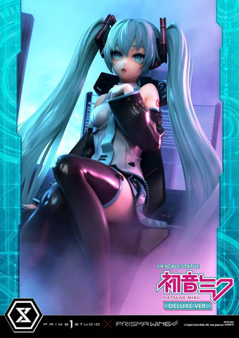 [Prime 1 Studio] Prisma Wing (PWPCL-07DX): Piapro Characters - Hatsune Miku 1/4 Statue (Deluxe Ver.)