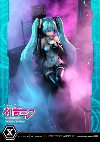 [Prime 1 Studio] Prisma Wing (PWPCL-07DX): Piapro Characters - Hatsune Miku 1/4 Statue (Deluxe Ver.)