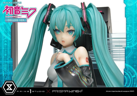 [Prime 1 Studio] Prisma Wing (PWPCL-07DX): Piapro Characters - Hatsune Miku 1/4 Statue (Deluxe Ver.)