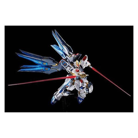 [RG 1/144 / Bandai] Strike Freedom Gundam Titanium Finish Plastic Model Limited Edition